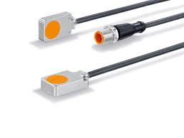 6 Reasons to Use a Flat Inductive Sensor  title=
